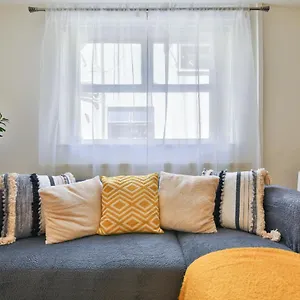 https://ravenscourt-2-bed-central-flat-10-mins-walk-to-castle-centre.cardiffhotelswales.com